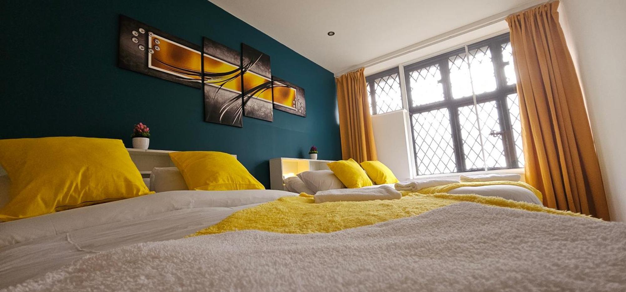 Glamorous Apartment At Christchurch Park Ipswich Exterior foto